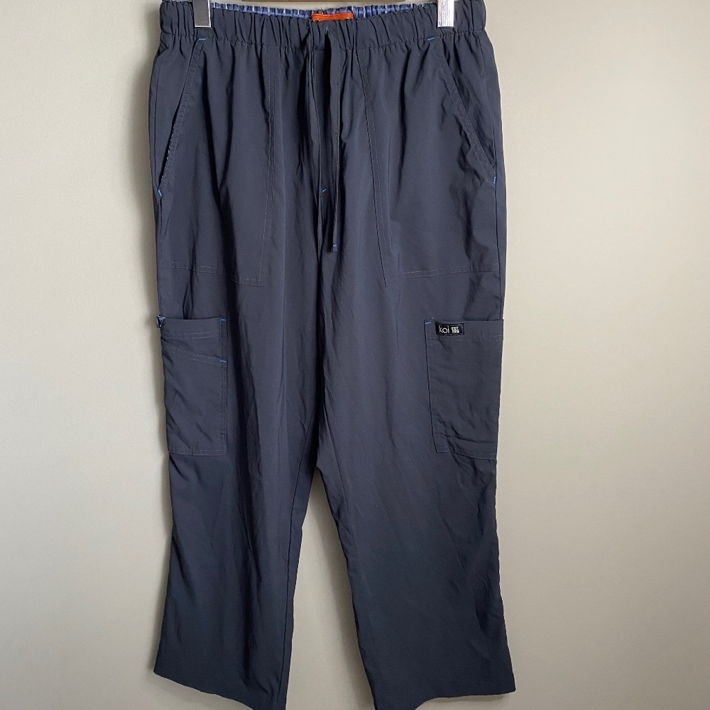 Koi Basics Women's Bluish-Gray Cargo Scrub Pants Size Large Short Workwear
